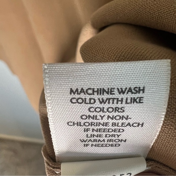 NWT J Jill 100% Silk V Neck Pullover Blouse Tan Sz L Preppy Office Career - Picture 10 of 11